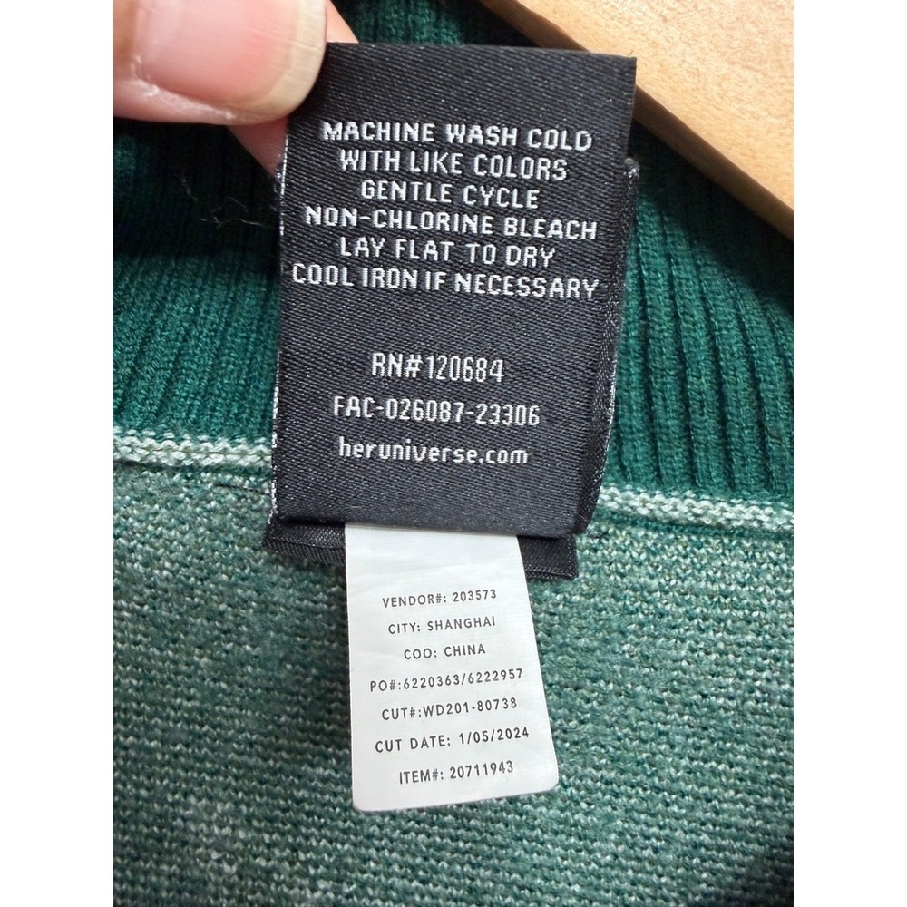 Studio Ghibli My Neighbor Totoro Catbus Zip Knit Sweater L BoxLunch Rare Green - Picture 8 of 8